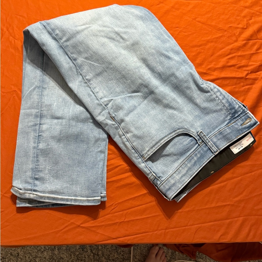 Men's Light Blue Jeans